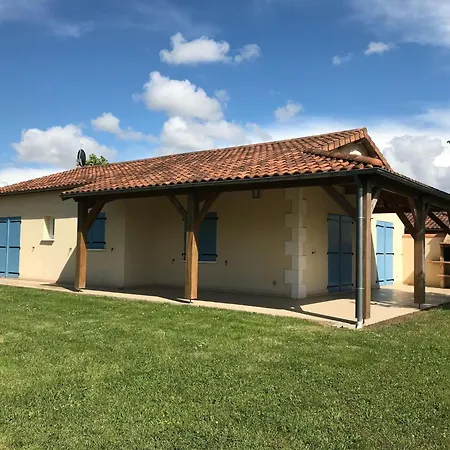 In Parthenay With Bubble Bath * Les Forges