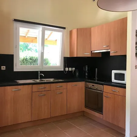 Nyaraló In Parthenay With Bubble Bath *