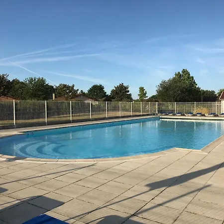 Beautiful With Shared Pool *