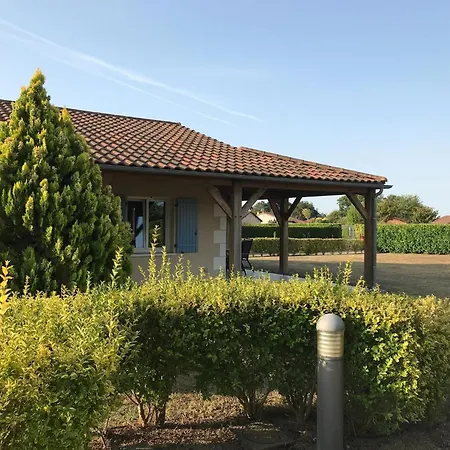 Holiday home Beautiful With Shared Pool