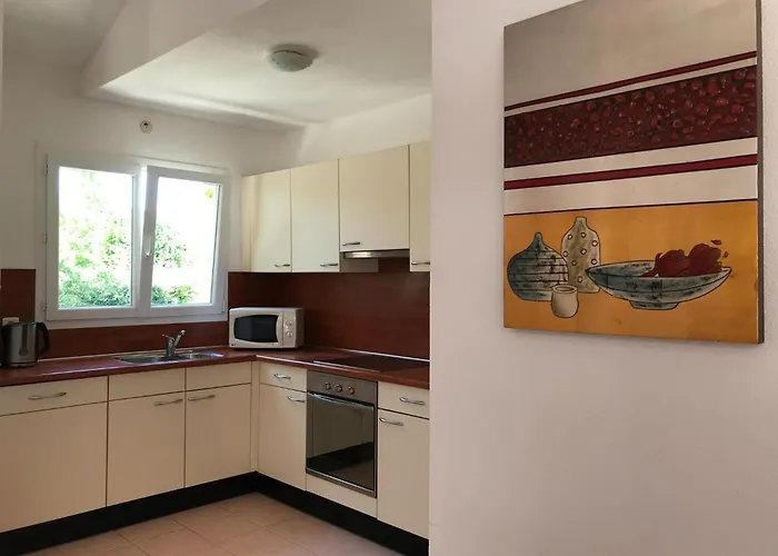 بيت للعطل In Parthenay With Bubble Bath Les Forges (Deux-Sevres)