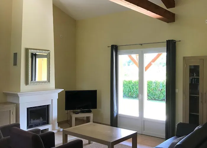 In Parthenay With Bubble Bath بيت للعطل Les Forges (Deux-Sevres)